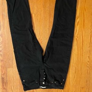 Wedgie Fit Straight Women's Jeans
Black Sprout
31W x 28L